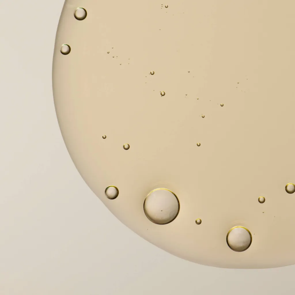 Aesop_Top_20_2025_PDP_Texture_Shampoo_2000x2000px.webp