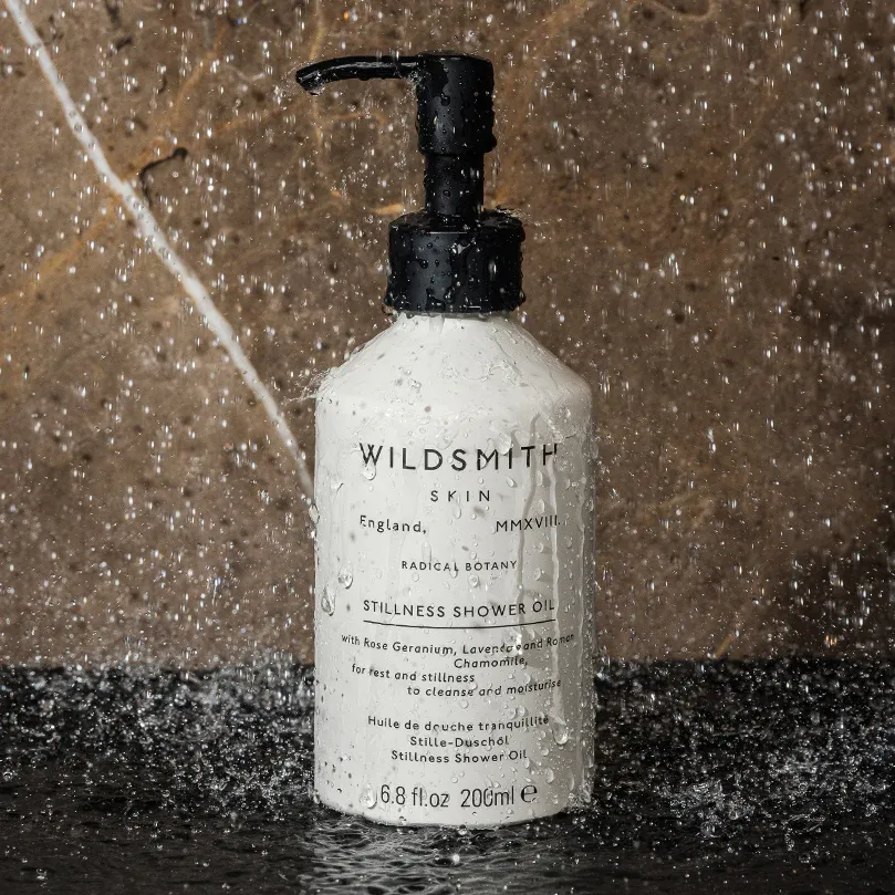 stillness_shower_oil_aplication_03_1125x.webp
