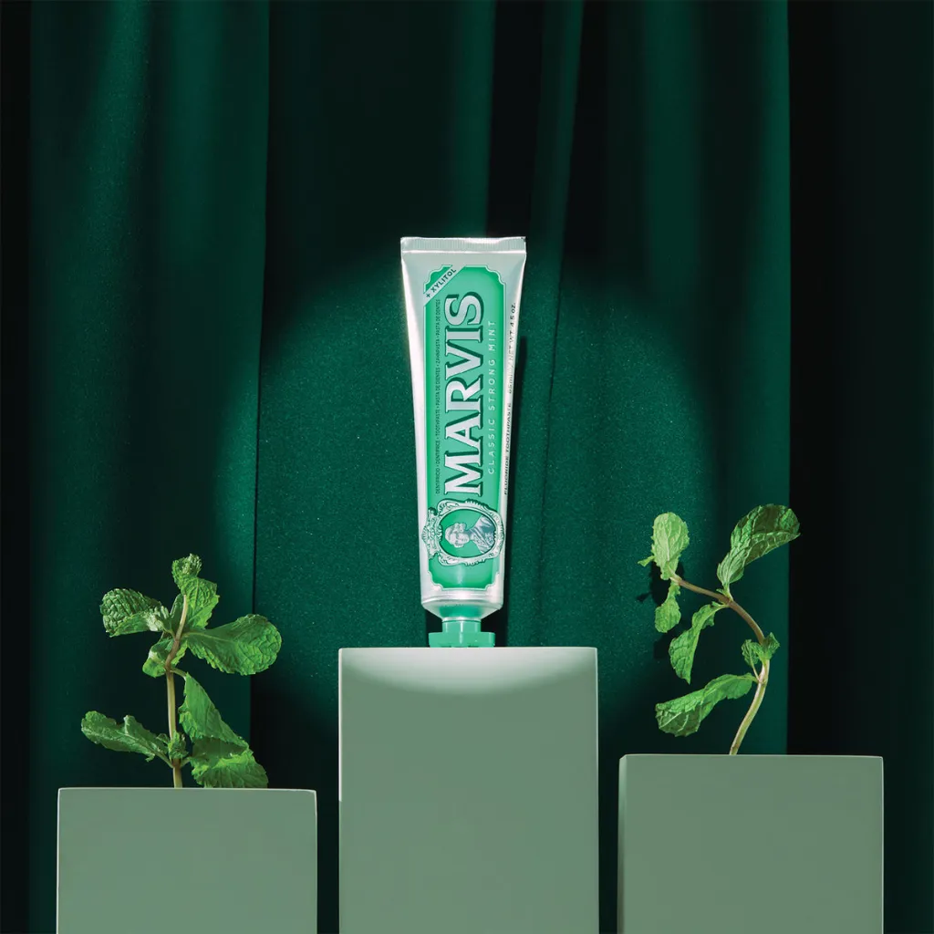 marvis-strong-mint-toothpaste-85ml-599853126_1200x1200.webp
