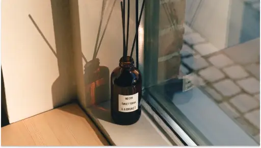 L:A BRUKET Room Diffuser